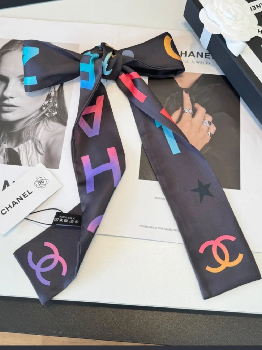 💚 Double C Designer Black Rainbow Colors Twilly Spell Out Scarf